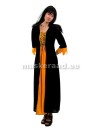 .The medieval Lady in black with yellow siiludega dress