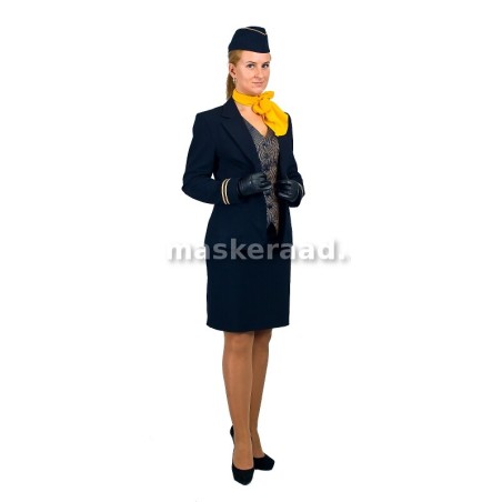 Piloodi abi, stjuardess Estonian Airi vormis
