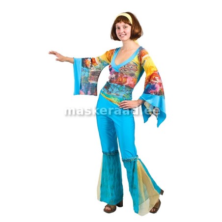 The ' 70s flower child erksinises in colorful blouse ...