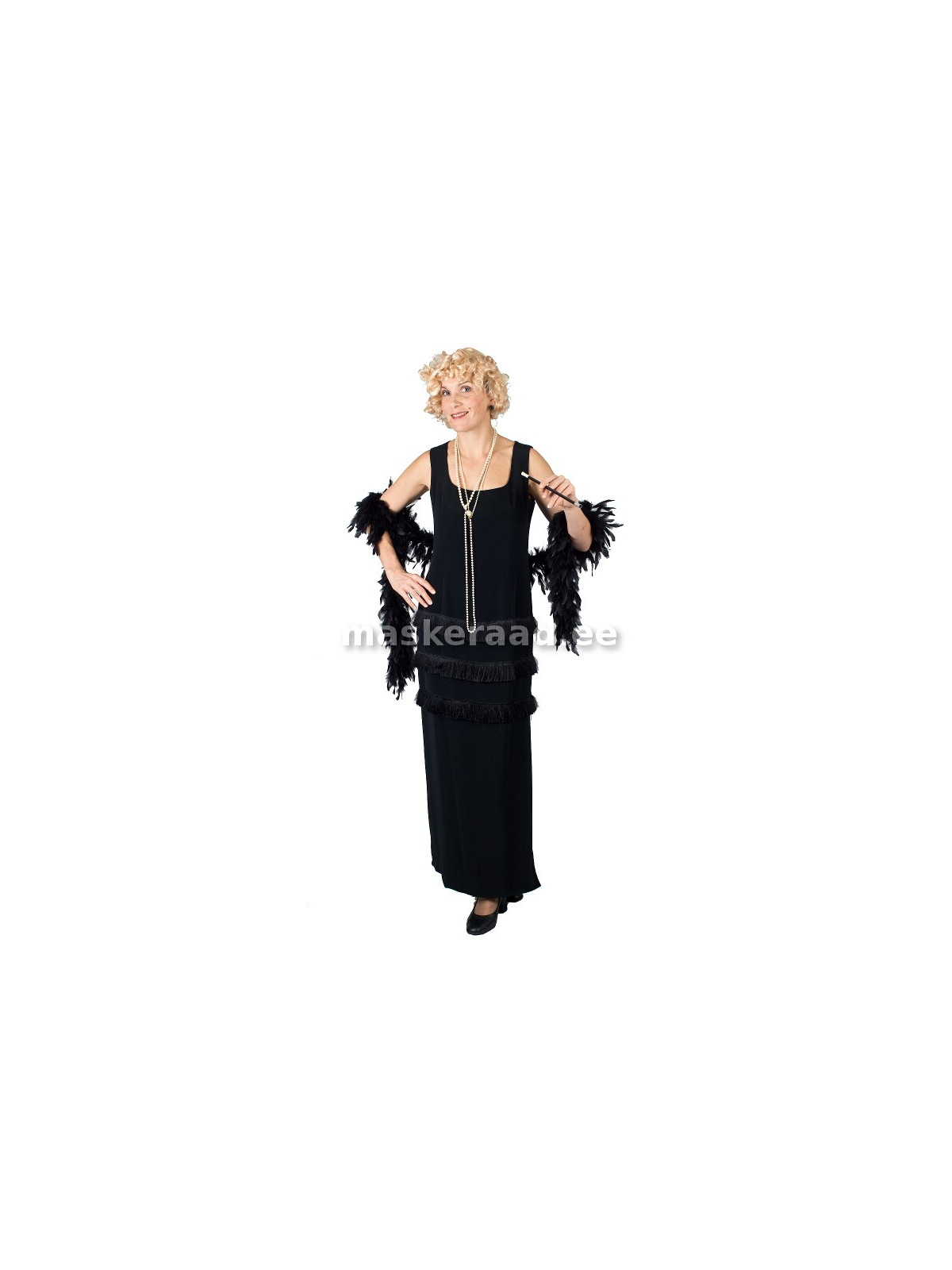 The 20-30s long black puusanarmastega dress