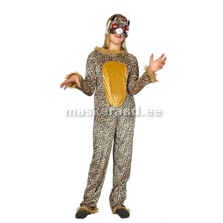 A Cheetah with a yellow stomach