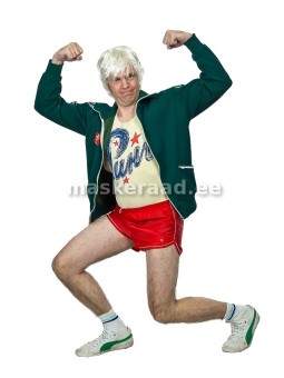 в 80 человек в красном весь...