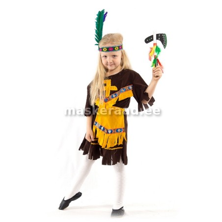 Indiaanitüdruk pruunis kollaste narmastega kleidis