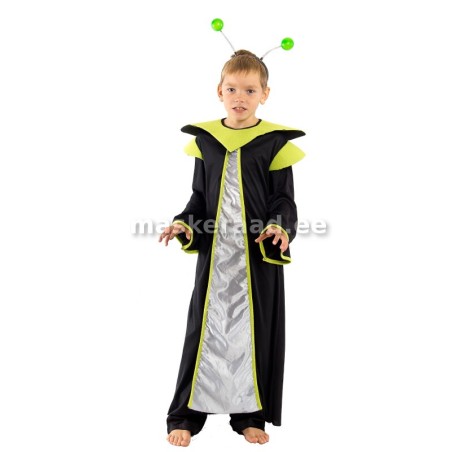 An alien with a green Turtleneck