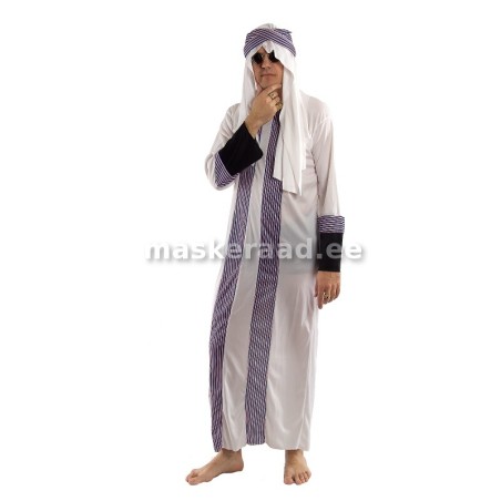 An Arab, the white stripes halatis