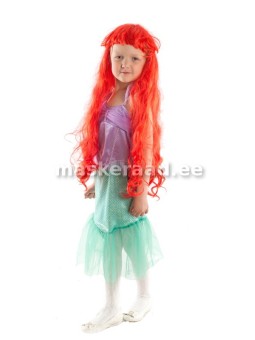 Merineitsi õrnlillas kleidis