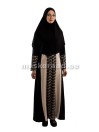 Moslemi naise burka, beežika mustriga