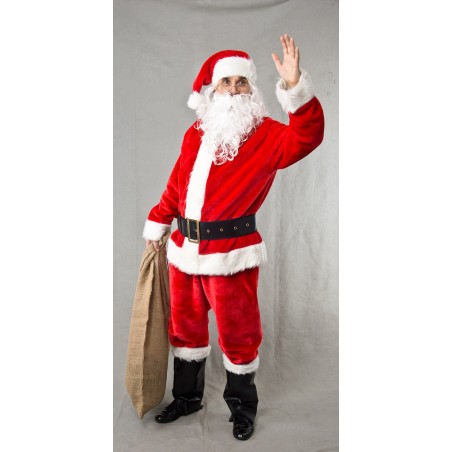 Jõuluvana plüüsist lühikese kuuega