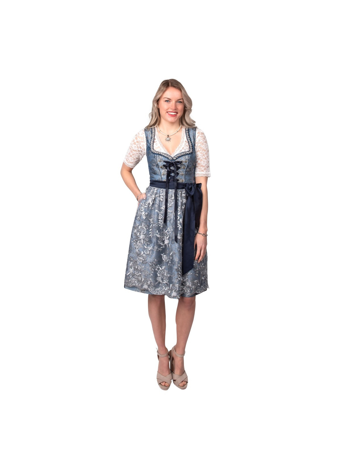 Delux Baieri kleit helesinine hõbedase põllega | Maskeraad