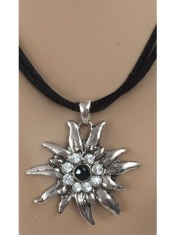 Baieri naise kaelaehe...