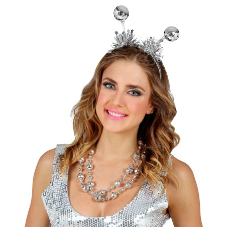 Diskopallid peavõrul | Maskeraad