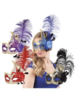 Suursugune mask sule ja kuldse kaunistusesga  Venice cigno