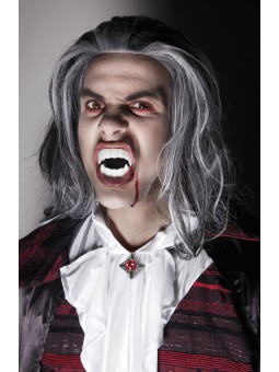 Vampiiri hambad ja veri