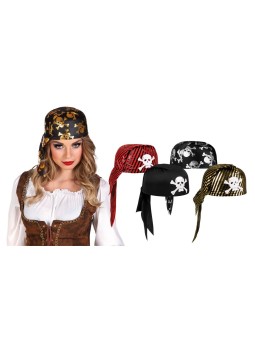 Piraadi rätik/müts erinevad