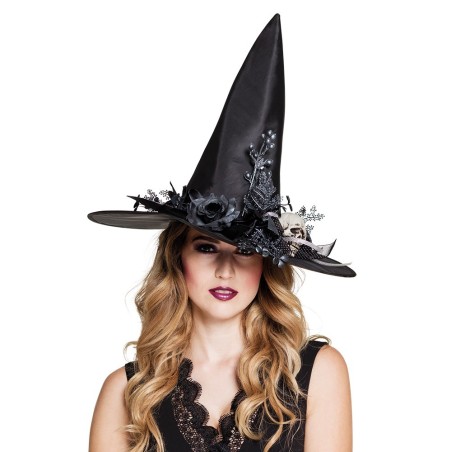 Nõiamüts pealuu kaunistusega