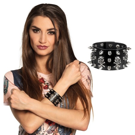 Käerihm piikide ja pealuudega