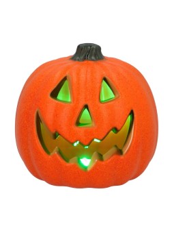 Kõrvitsa dekoratisioon tulega